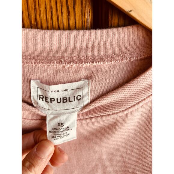 For the Republic Pink Ruffle Sleeve Sweatshirt XS - Picture 6 of 8